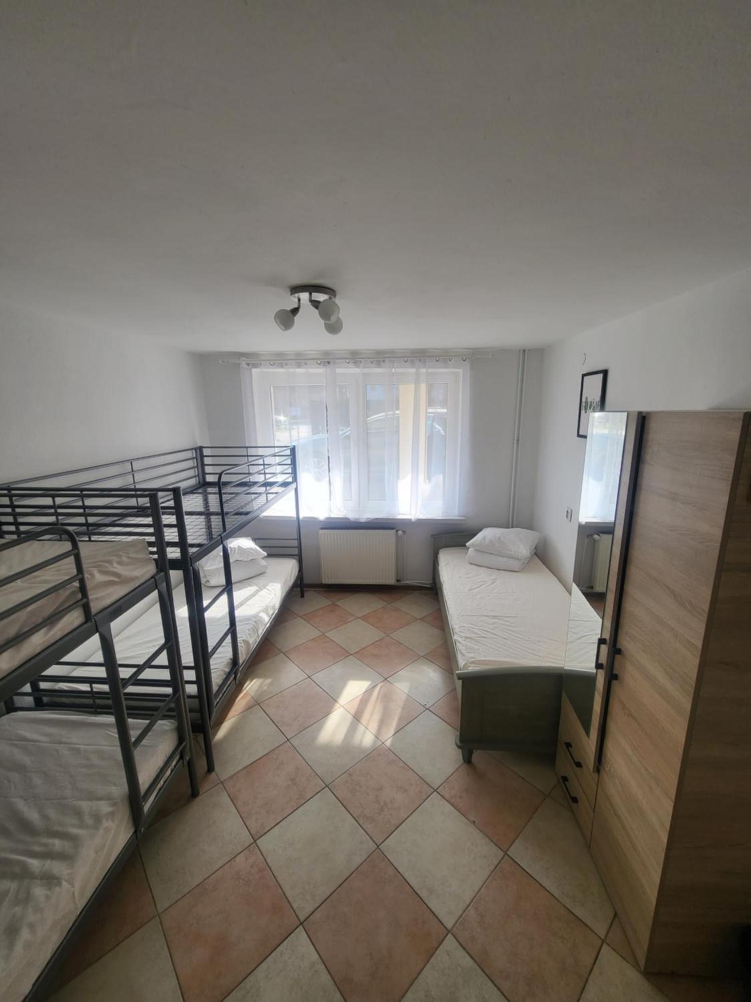 Rooms4Rest Popularna - Private Rooms For Tourists - Atr Consulting Sp, Z O,O, Warszawa Eksteriør bilde
