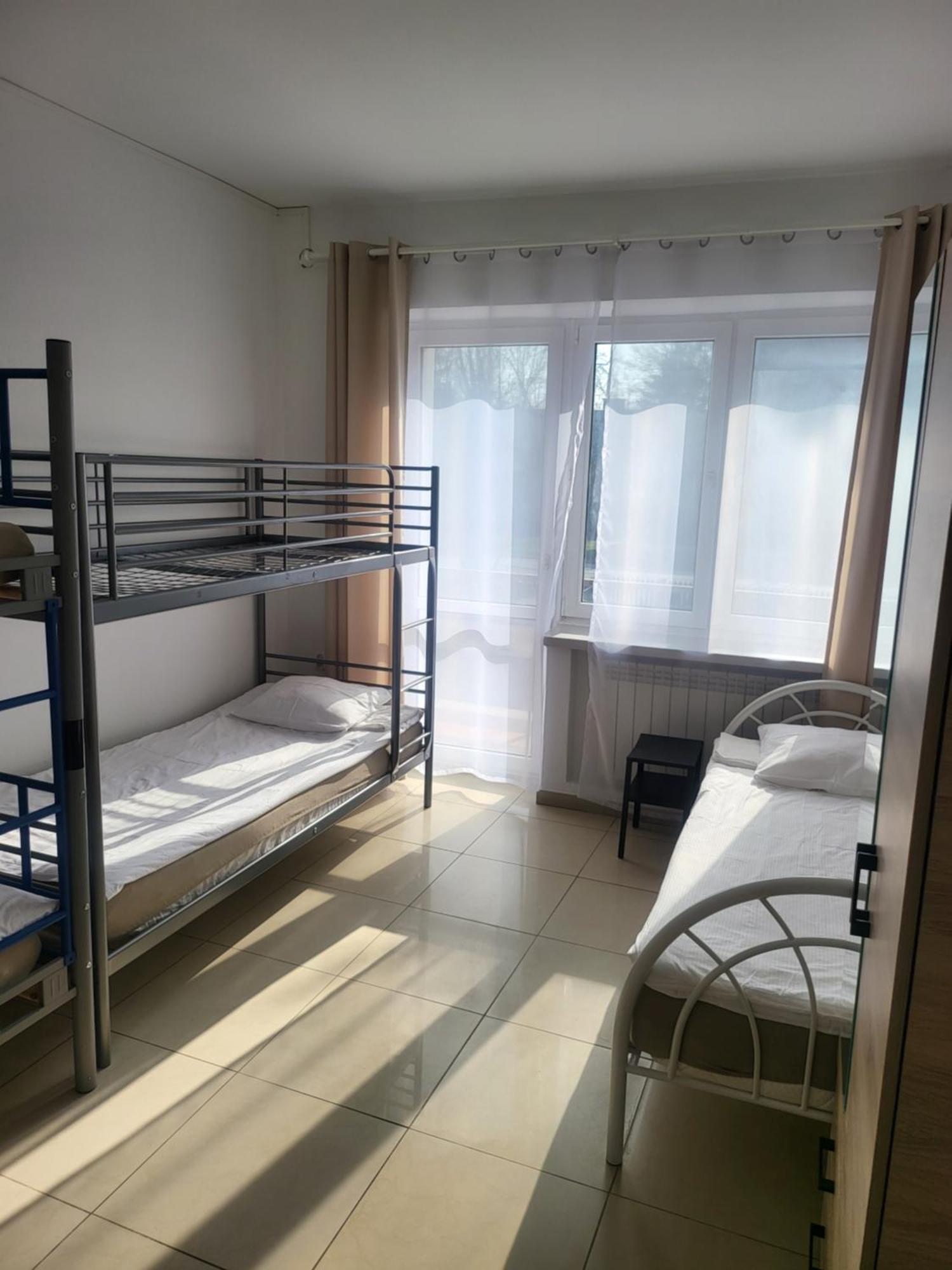Rooms4Rest Popularna - Private Rooms For Tourists - Atr Consulting Sp, Z O,O, Warszawa Eksteriør bilde