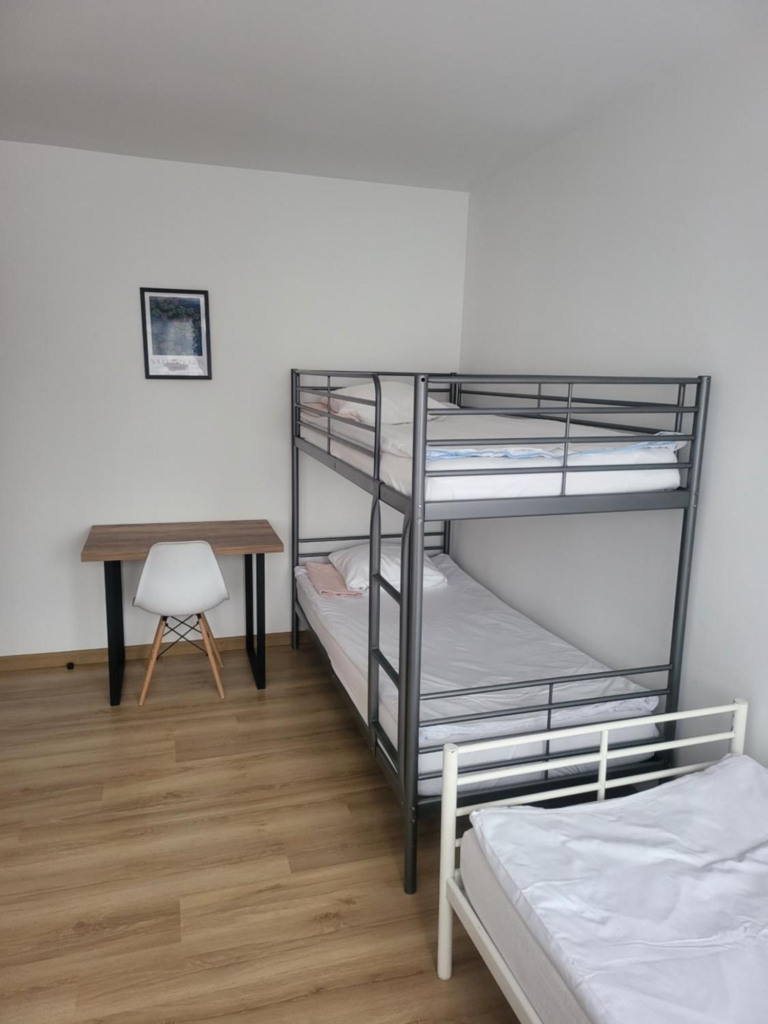 Rooms4Rest Popularna - Private Rooms For Tourists - Atr Consulting Sp, Z O,O, Warszawa Eksteriør bilde