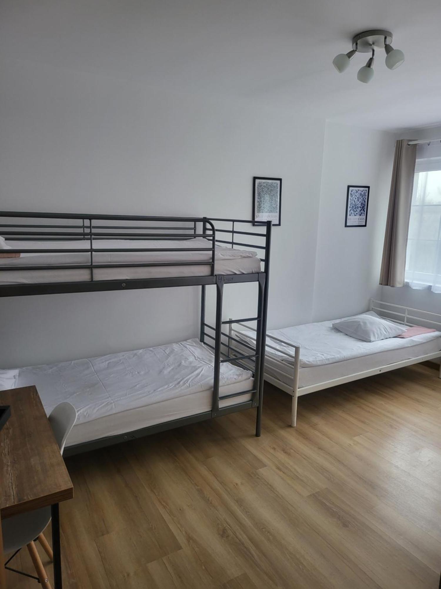 Rooms4Rest Popularna - Private Rooms For Tourists - Atr Consulting Sp, Z O,O, Warszawa Eksteriør bilde